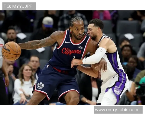 小卡称赞三分球价值提升八场投63记三分球创历史新高