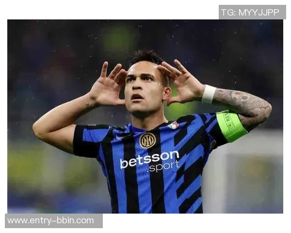 意甲11月最佳球员候选名单揭晓迈尼昂劳塔罗瓦尔迪扎尼奥洛争夺荣誉